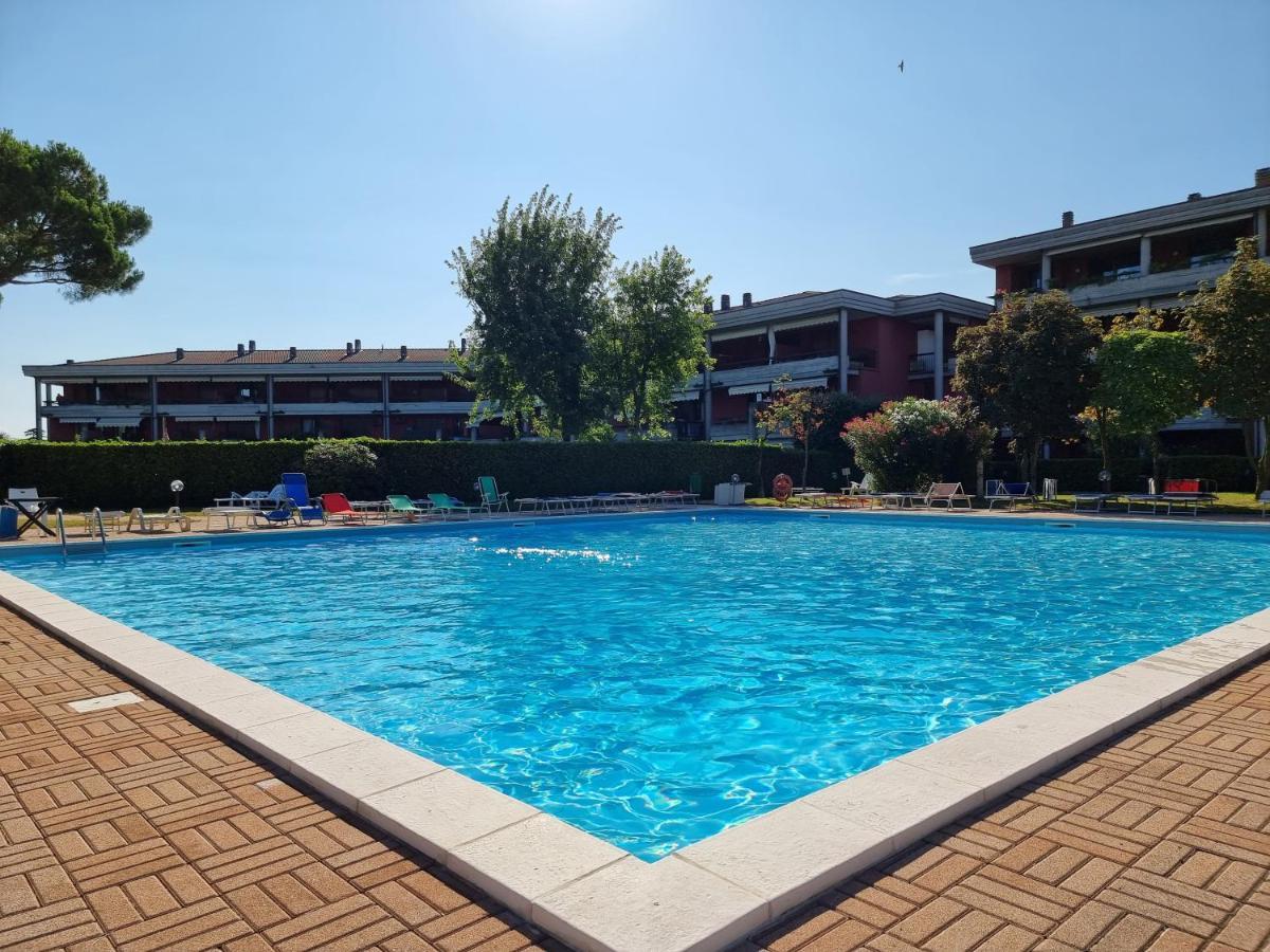 Home Gardaview Desenzano Desenzano del Garda Kültér fotó